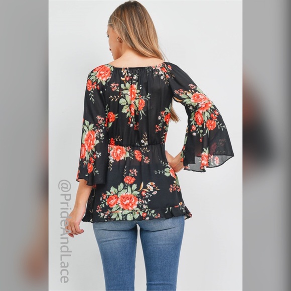 BLACK FLORAL 3/4 SLEEVE TOP - Picture 2 of 4